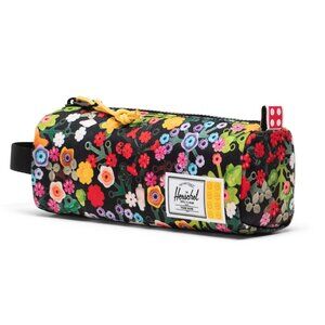 LEGO® Settlement Pencil Case - 1L new with tags Scavenger Hunt Meadow